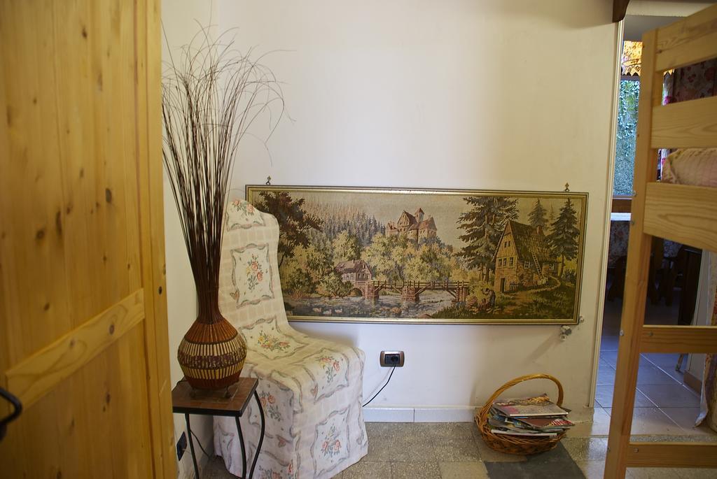 B&B Mery Lho Aprilia Zimmer foto